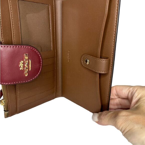 Coach Tech Wallet In Signature Canvas With Wildflower Print, Ex Used Cond - Picture 5 of 6